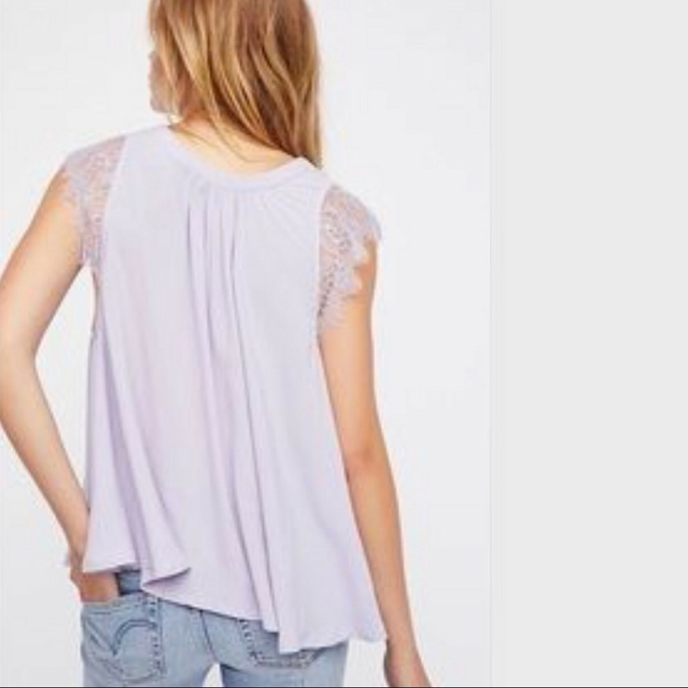 FREE PEOPLE Lovin’ On You Top NWT - Picture 2 of 7